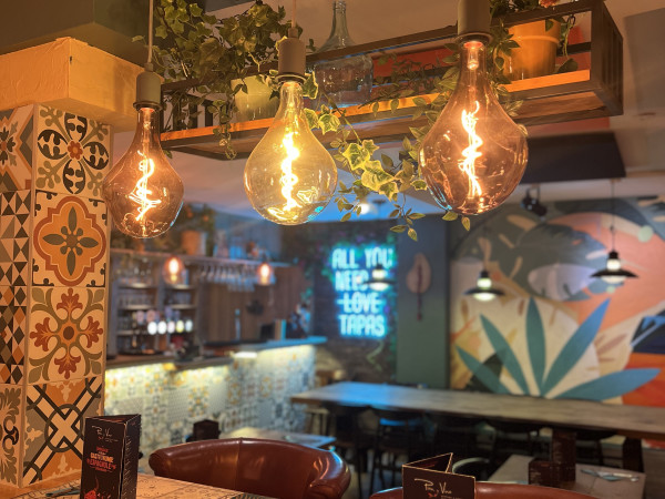 <span>Fresque Pan y Vino Restaurant Strasbourg x PISCO LOGIK</span><i>→</i>