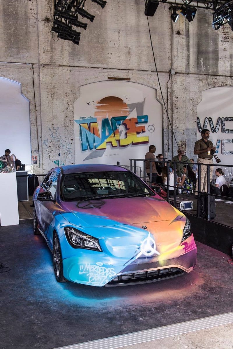 Décor « Mercedes X Piscologik in SYDNEY » par Piscologik, vue 1 sur 4